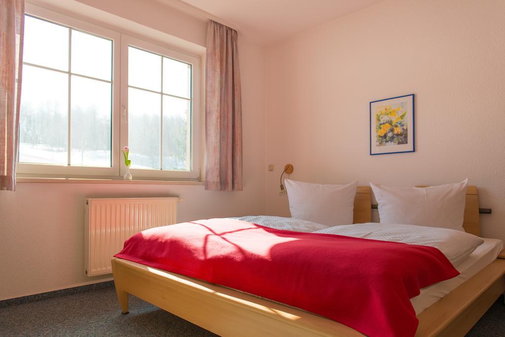 Hotel Ahornberg Seiffen Room photo